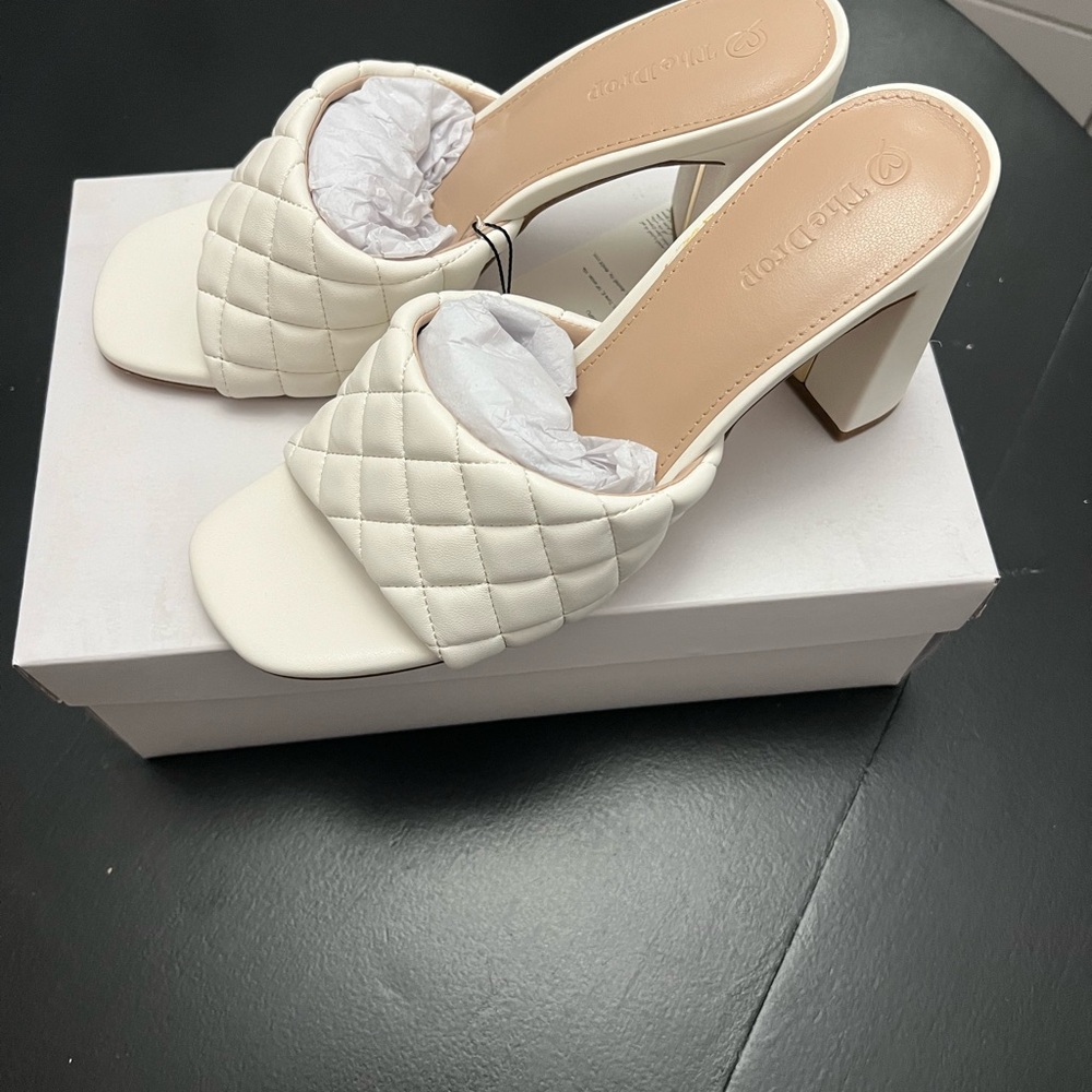 THE DROP WHITE QUILTED HEELS SZ 7.5 NIB